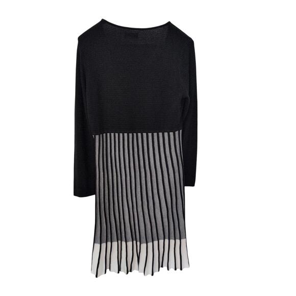 Calvin Klein Black & White Light Sweater Knit Dress Size Large - Picture 3 of 3